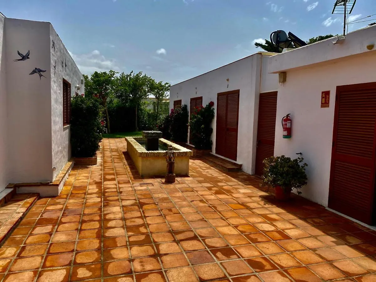 Hotel Banti Garden Tarifa 0*,  Španělsko